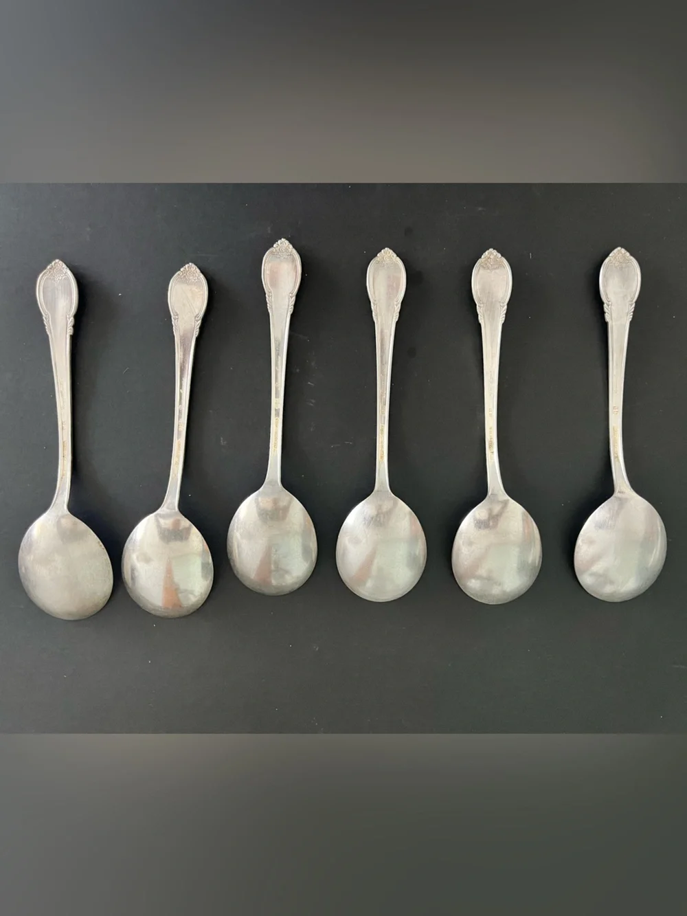 Vtg 1847 ROGERS BROS IS REMEMBRANCE Round Soup Spoons Set of 6